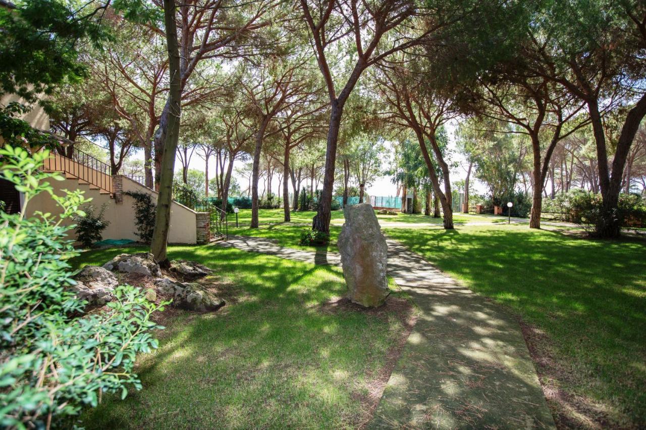 Baia Delle Palme Beach Santa Margherita di Pula Dış mekan fotoğraf