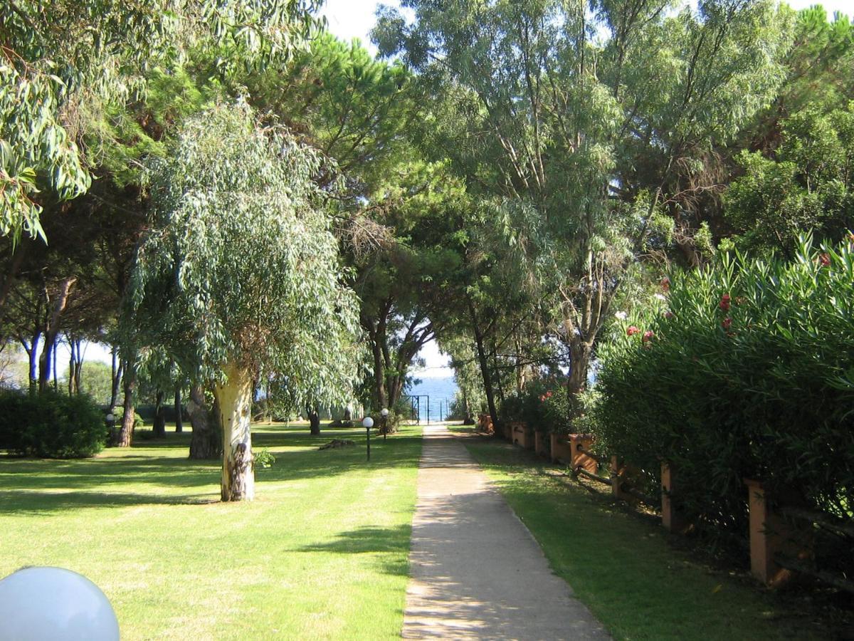Baia Delle Palme Beach Santa Margherita di Pula Dış mekan fotoğraf