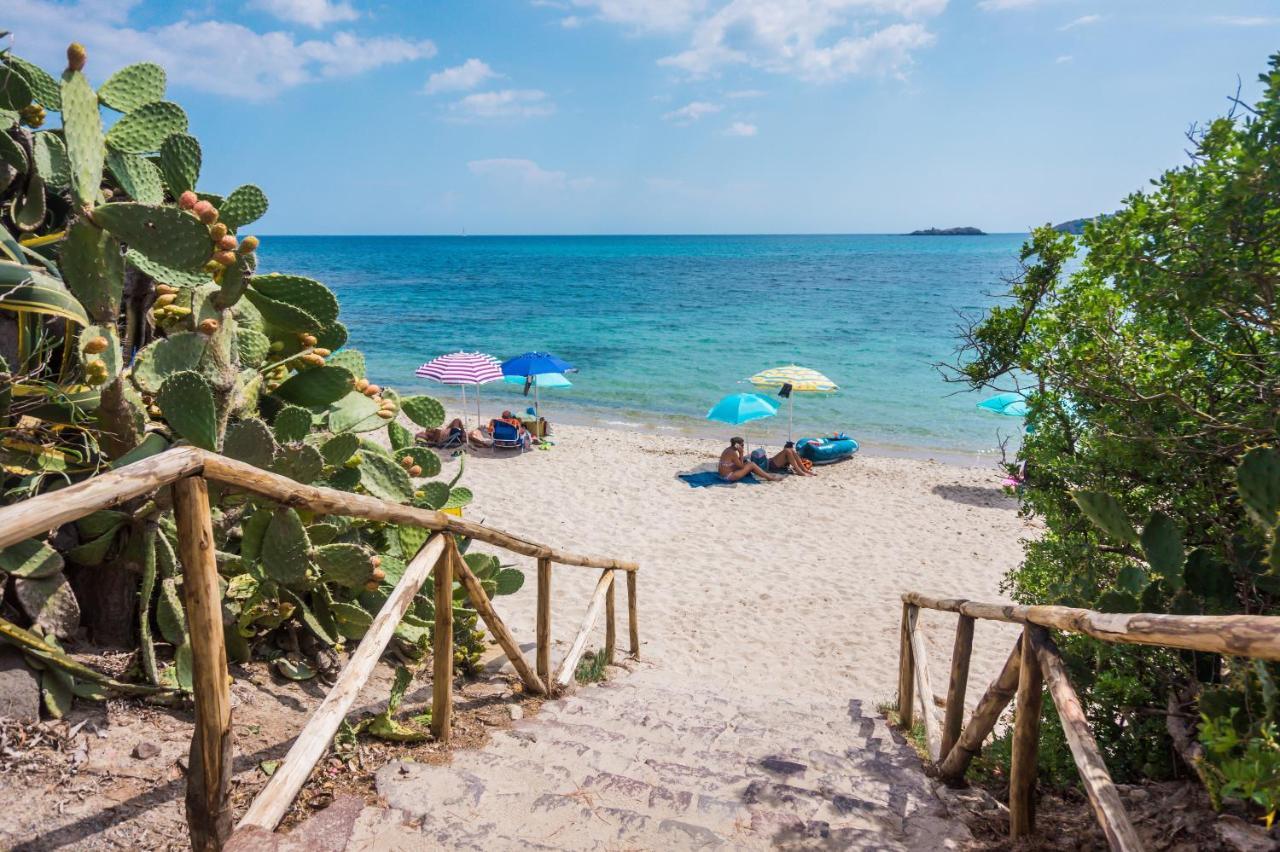 Baia Delle Palme Beach Santa Margherita di Pula Dış mekan fotoğraf